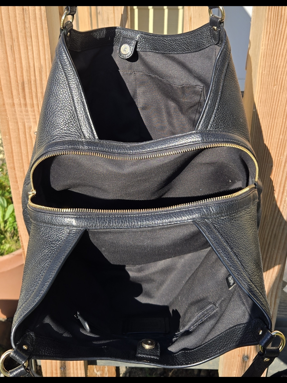 Coach Black Pebbled Leather Hobo Bag with Gold Hardware And Hang Tag - Picture 3 of 13